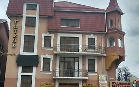 Готель Смарагд